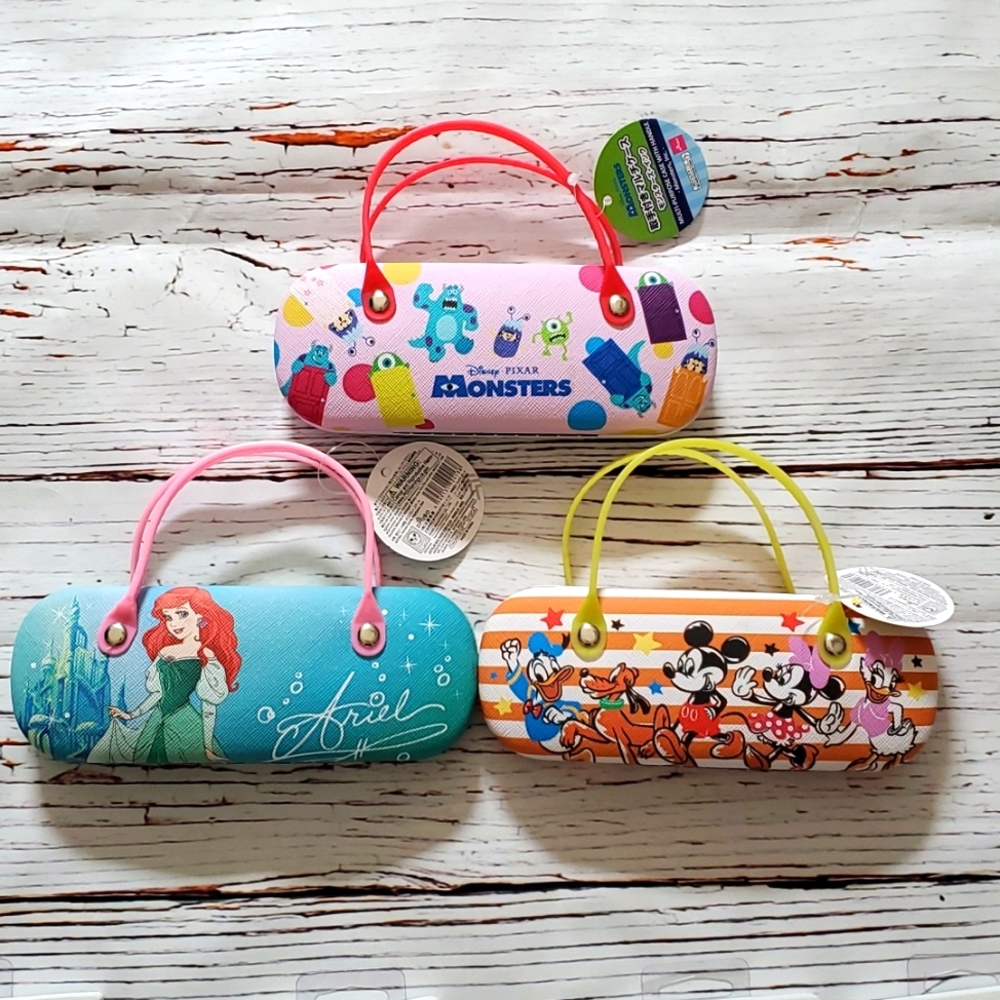 🆕️ DISNEY MULTI-PURPOSE CASE WITH HANDLE